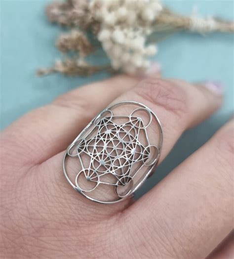 Anillo Metatrón Ajustable Jazmín Complementos