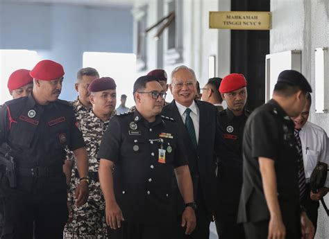 1MDB Court Sets Nov 6 For Decision On Prosecutions Bid To Amend Najib