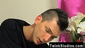 Hombres Gay Desnudos Negros Sin Cortar Colby London Tiene Un Fetiche De Carne De Hombre Y L Es