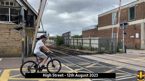 Hangman Lincoln High Street Level Crossing 12 08 2023 YouTube