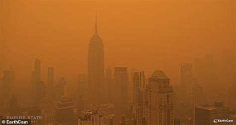 New York City S Air Quality Is More Than 56 Times Over Who S Pollution Limit Daily Mail Online