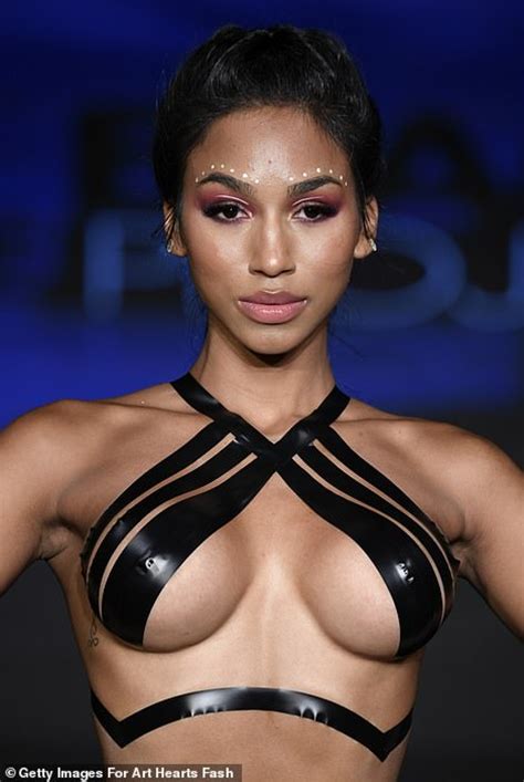 Miami Swim Week Runway Models Pose In A Ribbon Bikini Pictolic Hot