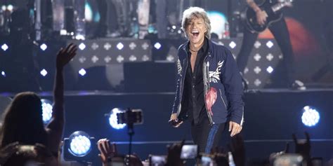 Ντοκιμαντέρ για τους θρυλικούς Bon Jovi Παρασκήνια δόξα στιγμές