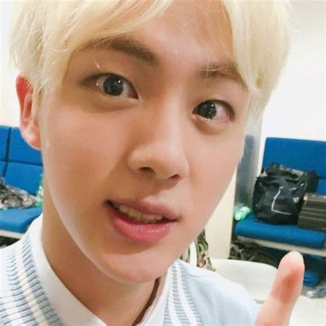 Kim Seokjin Bts Pfp Icon Twitter Layout Bts En 2022 Seguir Caminando