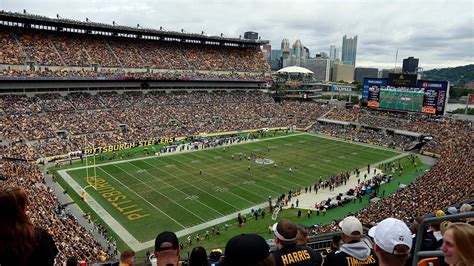 Steelers bring back giant Heinz bottles just one year after stadium ...