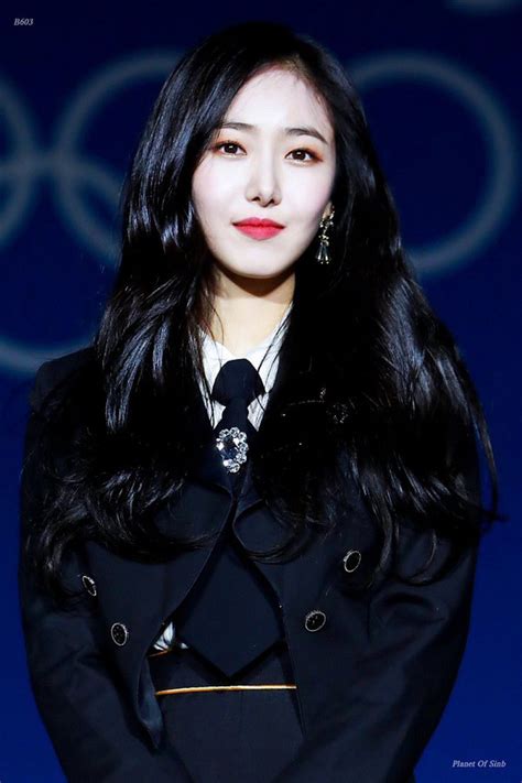 nữ idol nhóm nhạc Kpop hot nhất Ngỡ ngàng Jennie quá khiêm tốn mỹ nhân sexy qua mặt cả nữ