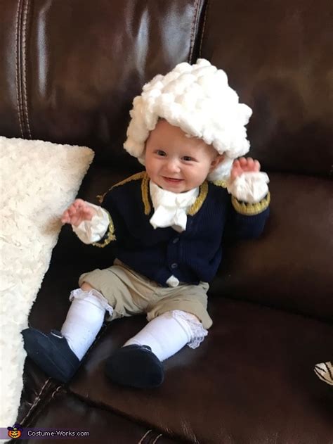 George Washington Baby Costume - Photo 3/4