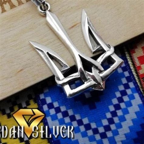 Ukrainian Necklace Trident Tryzub Pendant Ukraine Symbol Etsy