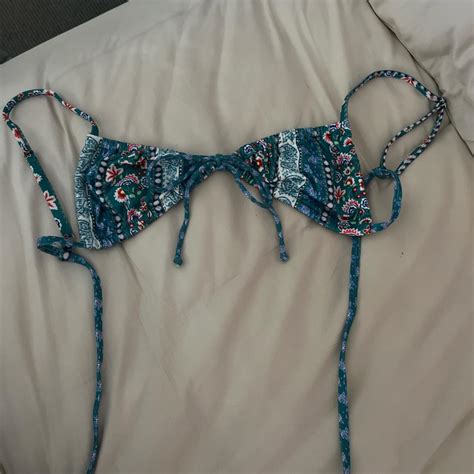 Blue And Green Bikini Top Beachyvibes Size Small Depop