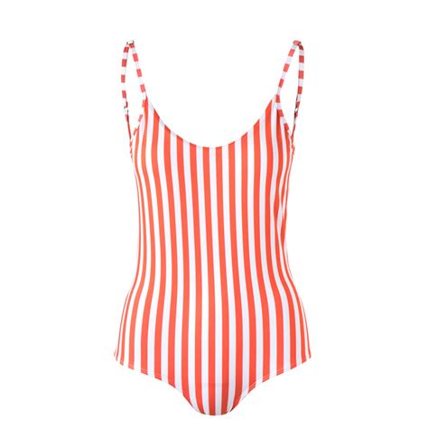 ropa de playa  estudio