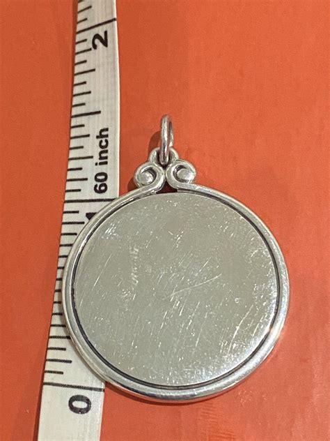 James Avery Retired Silver Engraveable Medallion Disk Gem