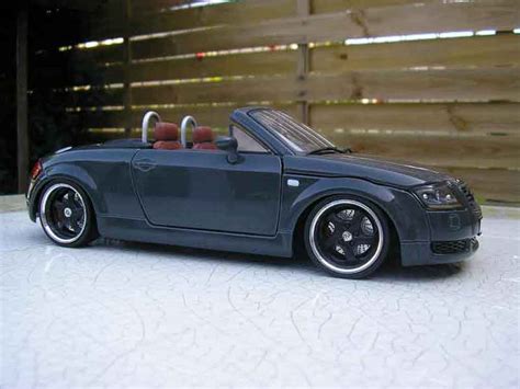 Modellino In Miniatura Audi Tt Roadster Maisto Roadster Grigio