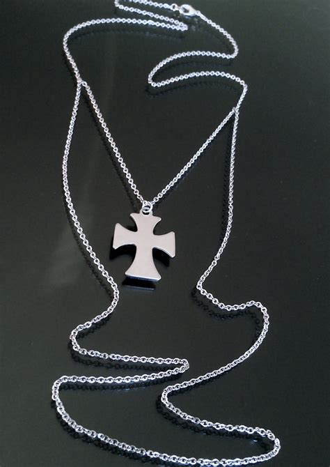 Maltese Cross Necklace Pattée Style Pendant Long 37 Etsy