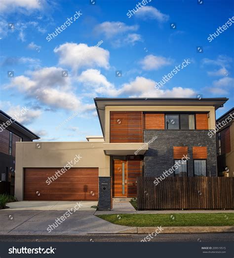 Typical Australian Modern House Closeup Stock Photo 209519515 ...