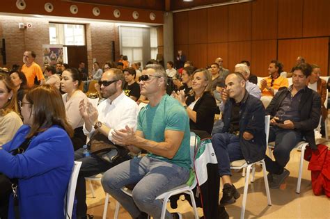 Presentaci N De Las Felinas Primer Equipo De Rugby Femenino En Silla