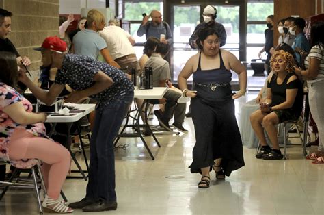 Northside Learning Center Students Attend Prom Chicago Tribune