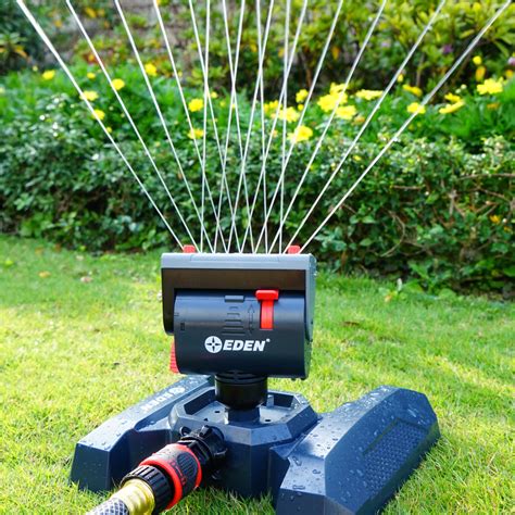 4-Way Adjustable Mini Oscillating Sprinkler Head - Eden Garden