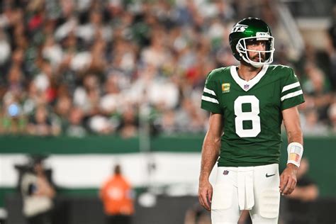 Jets Announce Decision On Aaron Rodgers After Third Straight Loss The