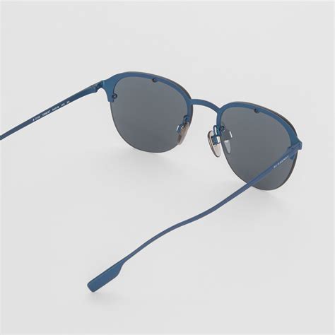 Burberry Round Frame Sunglasses In Blue | ModeSens