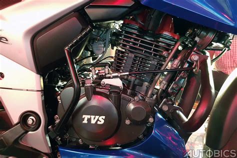 2018 Tvs Apache Rtr 160 4v Makes World Premiere In India Autobics