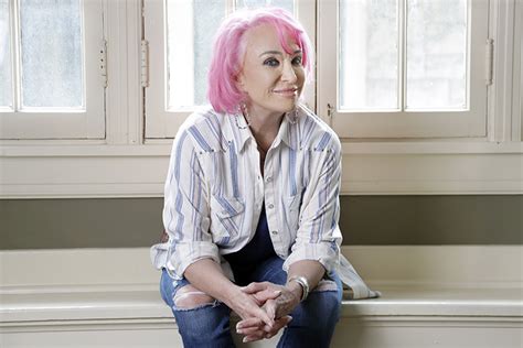 Tanya Tucker Says She Dyed Her Hair Pink for a Friend Battling Cancer