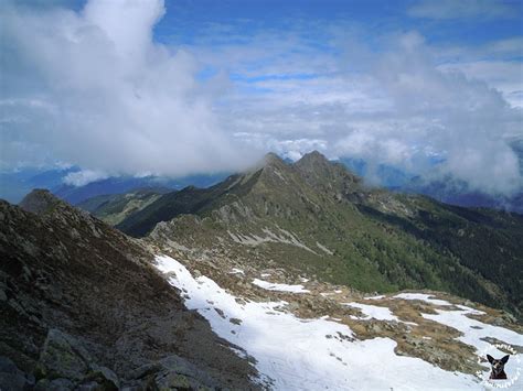 Andando Alla Cima Di Cugn La Nebbia Si Dissolve Fotos Hikr Org