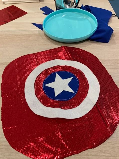 DIY Captain America Shield for Kids Using a Big Frisbee