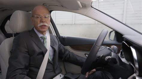 Dieter Zetsche Comments on Record-Breaking 2013 and Upcoming Year ...