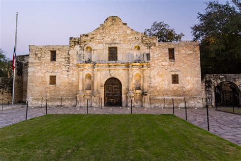 The Alamo - Amazing America