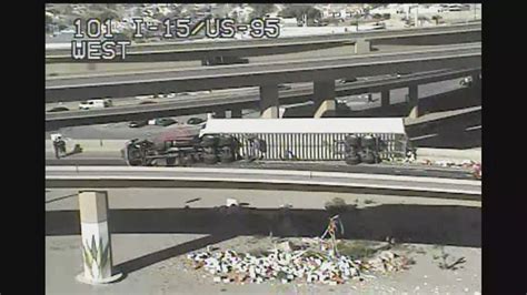 Overturned big rig blocks Spaghetti Bowl connector in downtown Las Vegas