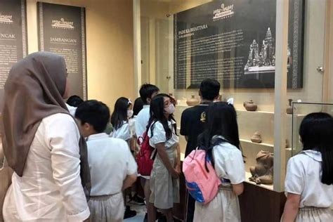 Museum Blambangan Banyuwangi Memikat Perhatian Generasi Muda Times Jatim