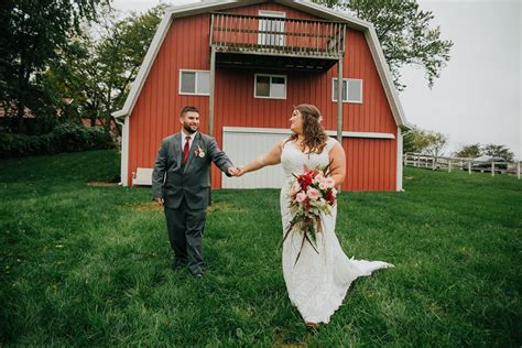 TBF Real Weddings - Tobacco Barn Farm