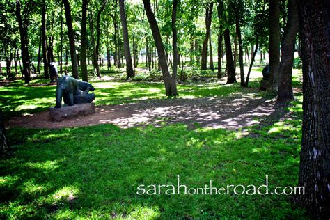 Assiniboine Park | Sarah on the Road