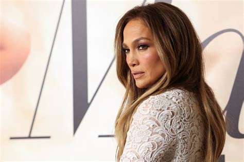 HZ Jennifer Lopez finalmente vende cobertura por R 130 milhões após