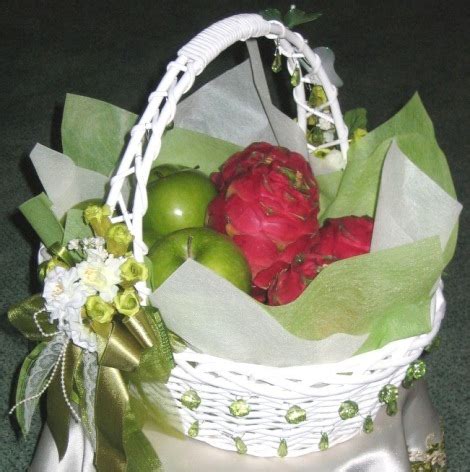 Bakul Buah Buahan Gubahan Hantaran Buah Moden Idea Gubahan Hantaran