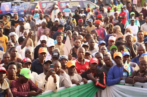 2023 Mammoth Crowd In Abuja As APC Women Youths Hold Rally For Tinubu