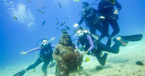 Discover Scuba Diving Oahu From 169 Waikiki Adventures