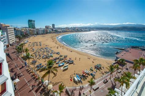 Reabren Al Ba O La Zona De La Playa De Las Canteras