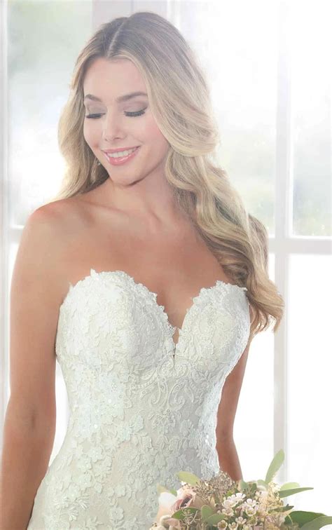 French Lace Plus Size Wedding Dress With Scalloped Train Stella York