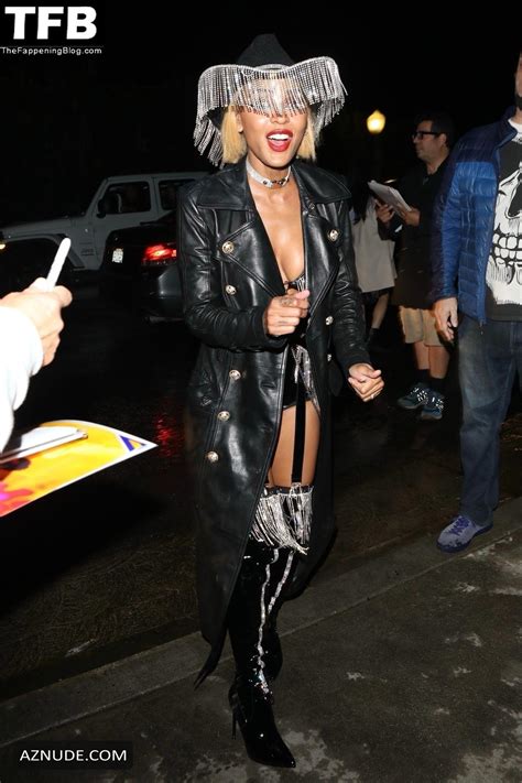 Meagan Good Sexy Seen Flaunting Her Hot Cleavage In A Cowgirl Costume At The Carnevil Halloween