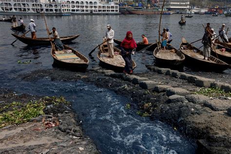 Photos Life Along A ‘dead River In Bangladesh Environment News Al