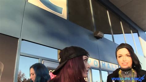 Two Tattooed Lesbians Enjoying Strapon Dildo