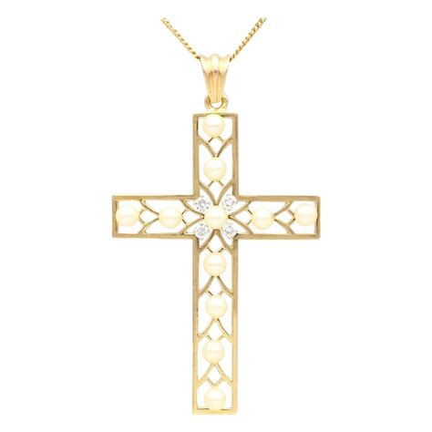 Georgian Filigree Gold Piqu And Seed Pearl Maltese Cross Pendant