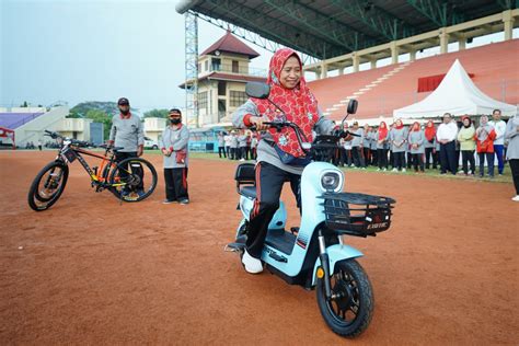 Hari Jadi Kota Madiun Ke Pemkot Bahagiakan Lansia Positif Inspiratif