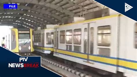 News Break Isa Sa Mga Bagon Ng Lrt Muling Nagka Aberya Youtube