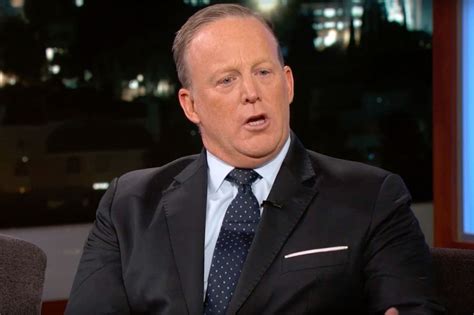 Sean Spicer Jimmy Kimmel Asks If He S Ever Seen The President Naked