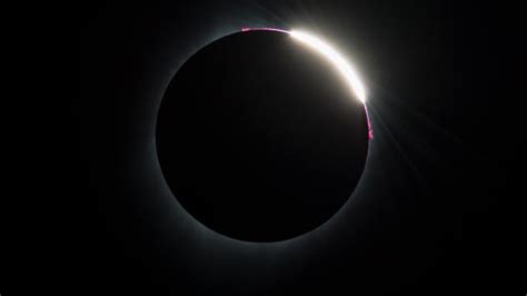 Bing image: Total solar eclipse - Bing Wallpaper Gallery