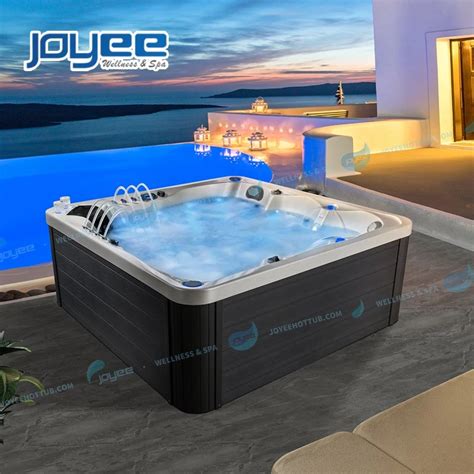 Joyee Luxury Person Garden Hot Tub Jakuzii Function Spa Bathtubs