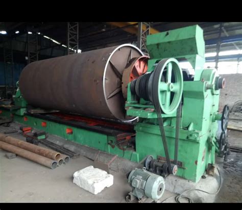 Mechanical Design Of Process Equipments Metal Shredder With Conveyor