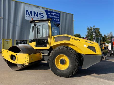 BOMAG BW 212 D 5 MNS Materiel Negoce Services